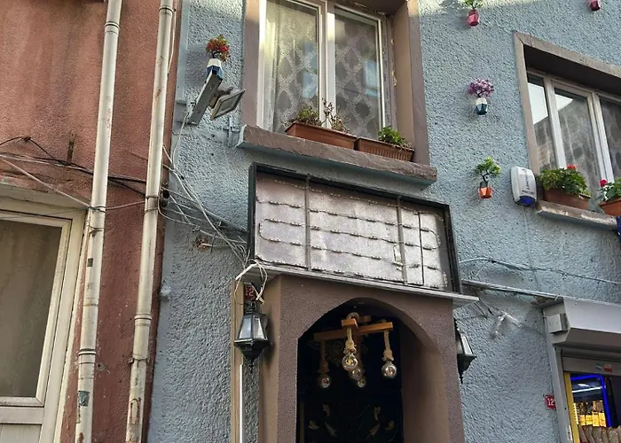 Old Sultanahmet Apartment